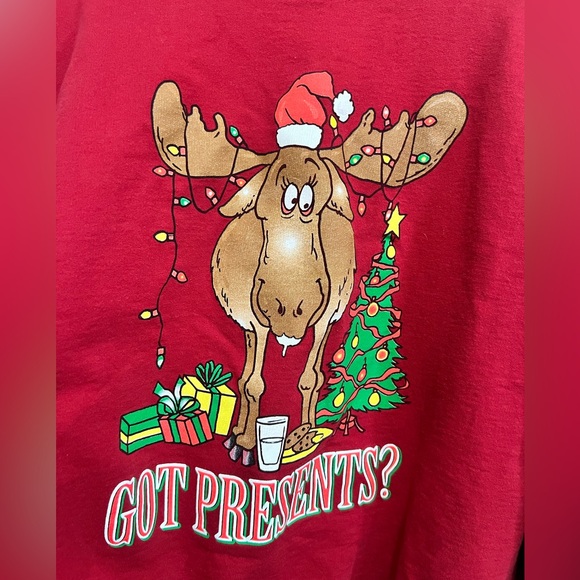 Vintage Christmas Moose Sweatshirt - Picture 2 of 7